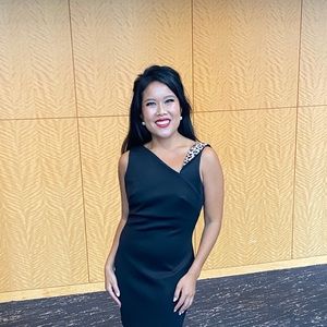 Meet your Posher, Laura-valentine (lv)